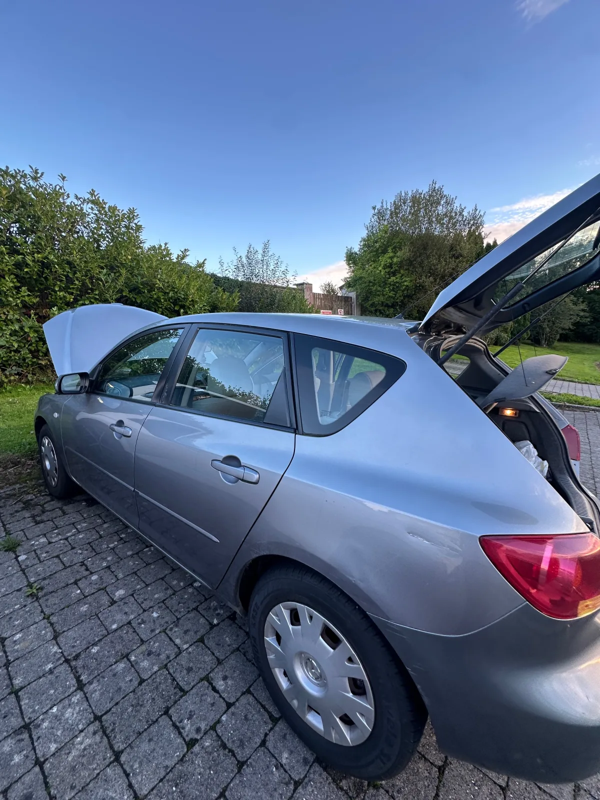 2005 Mazda 3